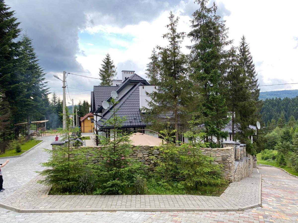 Skhidnytsia Феєрія Лісу 아파트 호텔 외부 사진