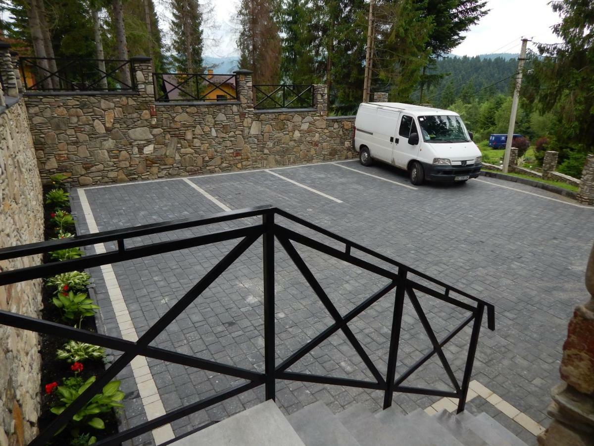 Skhidnytsia Феєрія Лісу 아파트 호텔 외부 사진